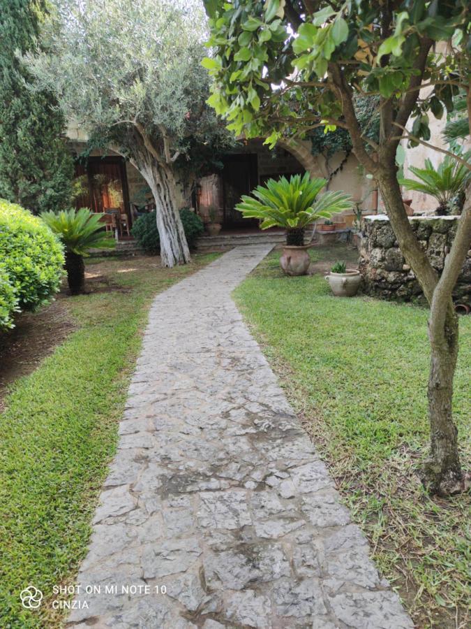 Casolare Giummari Bed & Breakfast คารินิ ภายนอก รูปภาพ