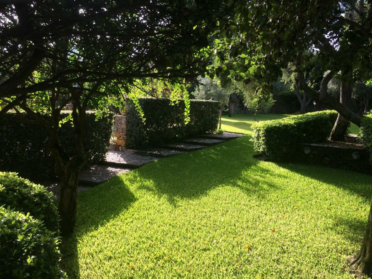 Casolare Giummari Bed & Breakfast คารินิ ภายนอก รูปภาพ